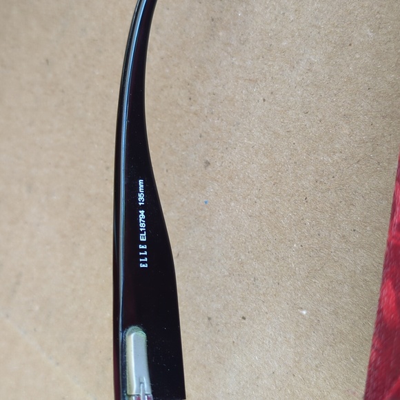 Elle Eye Wear Glasses - Picture 7 of 12